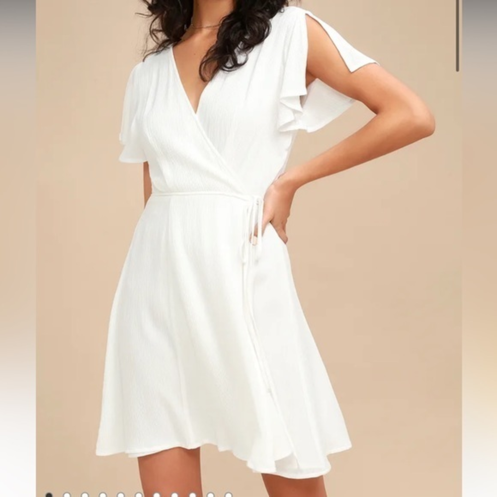 Lulus white wrap‎ dress NWT